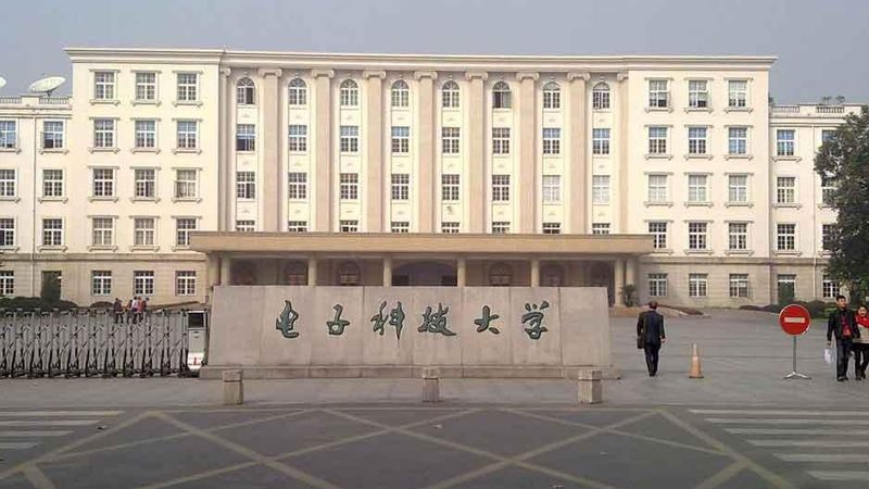 成都电子产品型号参数：揭秘供应商选择的关键要素